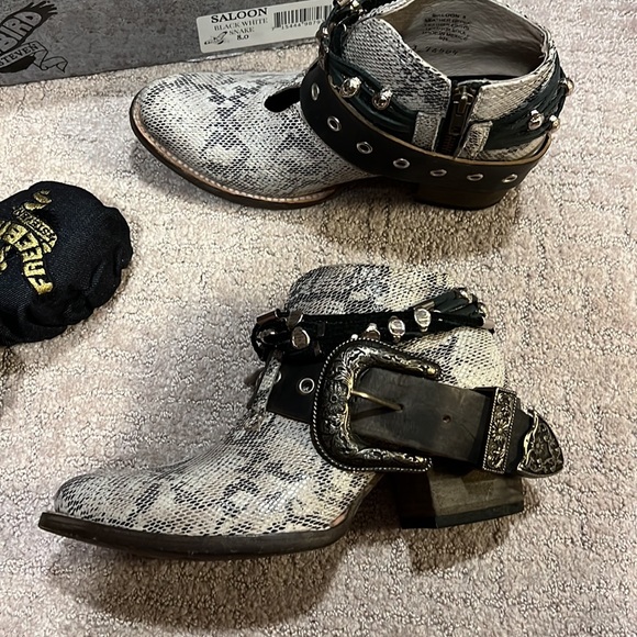 Snakeskin Booties - Picture 5 of 11